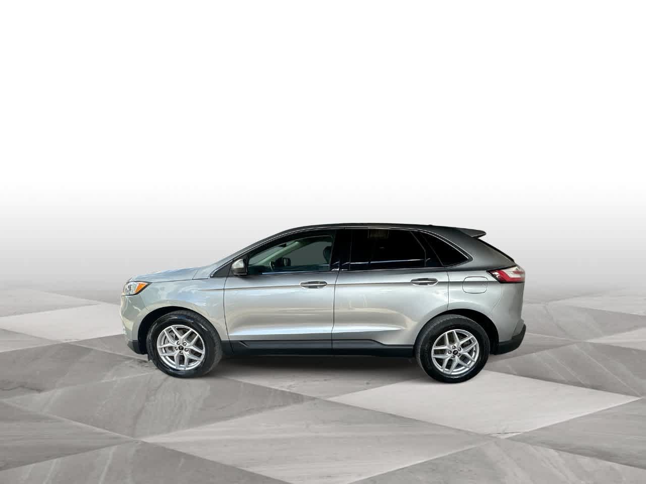 Used 2024 Ford Edge SEL AWD/4WD image 5