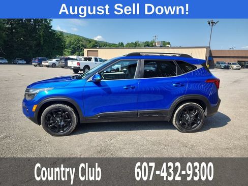 Used 2024 Kia Seltos X-Line AWD/4WD image 5