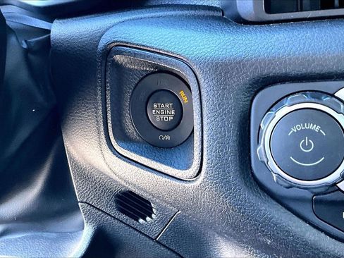 Certified 2024 Jeep Wrangler Willys image 26