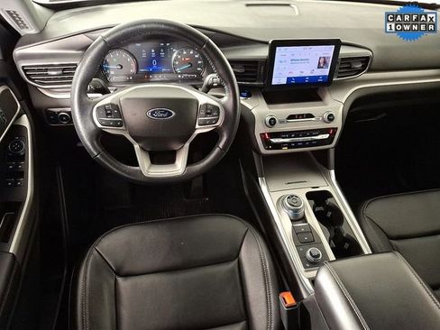 Used 2023 Ford Explorer XLT w/ Equipment Group 202A image 2