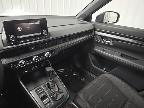 Used 2024 Honda CR-V Sport image 26