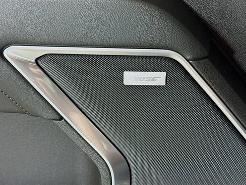 Certified 2025 GMC Sierra 1500 SLT AWD/4WD image 17