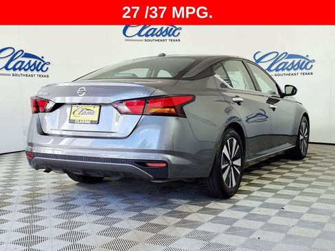 Used 2022 Nissan Altima 2.5 SV image 6