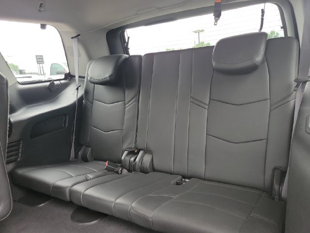 Used 2015 Cadillac Escalade Luxury AWD/4WD image 38