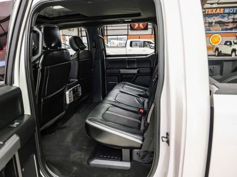 Used 2018 Ford F250 Platinum w/ Platinum Ultimate Package image 33