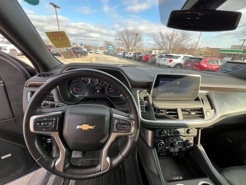 Used 2021 Chevrolet Tahoe LT w/ Rear Media and Nav Package image 40