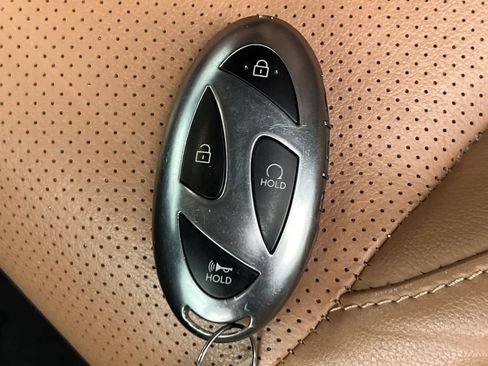Used 2024 Hyundai Santa Fe Limited FWD image 30