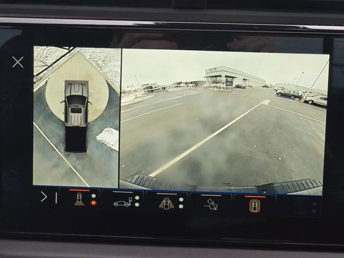 Used 2024 GMC Sierra 2500 Denali Ultimate w/ Max Trailering Package image 18