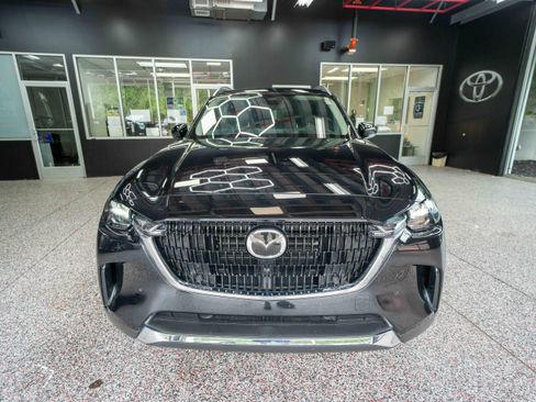 Used 2024 MAZDA CX-90 Plug-In Hybrid w/ Premium Pkg AWD/4WD image 6