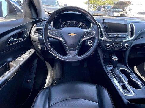 Used 2018 Chevrolet Equinox Premier FWD image 8