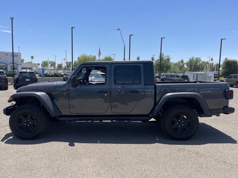 Used 2021 Jeep Gladiator Mojave AWD/4WD image 3