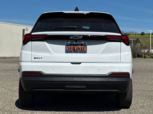 New 2027 Chevrolet Bolt LT w/ Comfort Package image 5