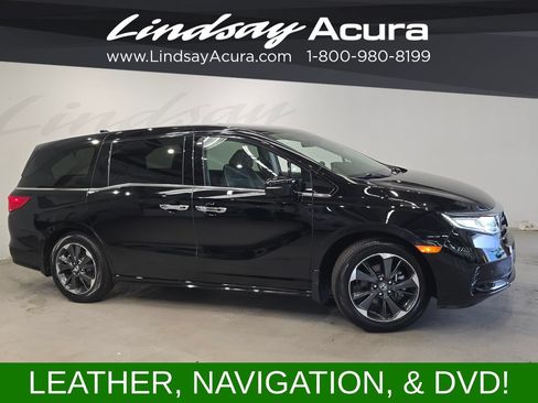 Used 2024 Honda Odyssey Elite image 3