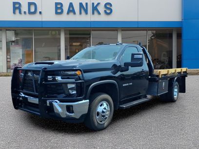 Used 2025 Chevrolet Silverado 3500 LT w/ Convenience Package