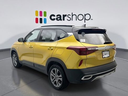 Used 2023 Kia Seltos S w/ Navigation Package AWD/4WD image 3
