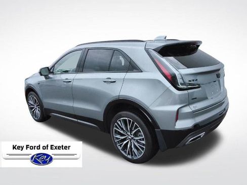 Used 2024 Cadillac XT4 Sport AWD/4WD image 11