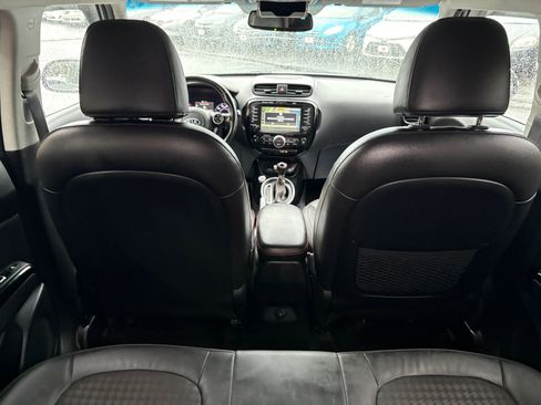 Used 2017 Kia Soul ! w/ Tech Package FWD image 21