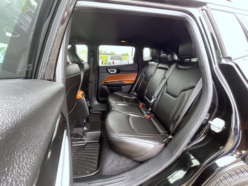 Used 2024 Jeep Compass Limited AWD/4WD image 20