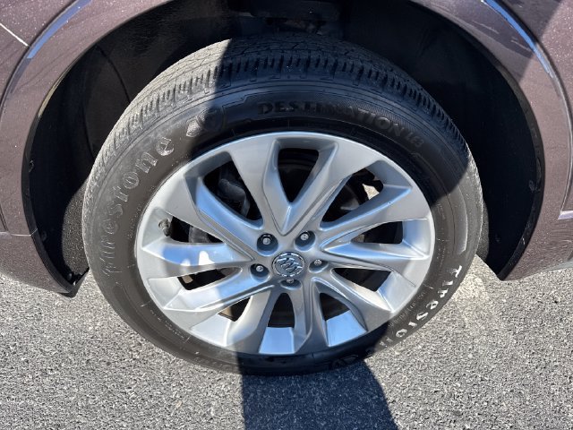 Used 2017 Buick Envision Premium AWD/4WD image 29