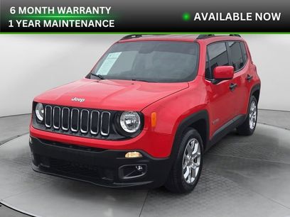 Used 2018 Jeep Renegade Latitude w/ UConnect 8.4 Nav Group