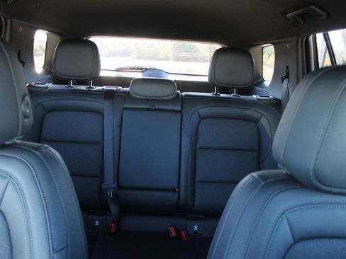 New 2026 Chevrolet Equinox LT w/ Convenience Package II image 17