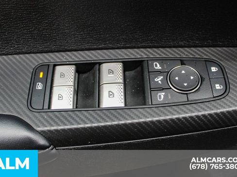 Used 2024 Mitsubishi Outlander SE image 39