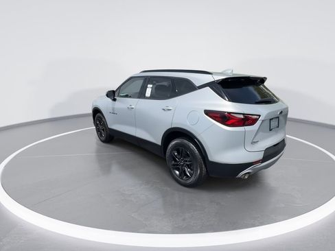 Used 2021 Chevrolet Blazer LT w/ Midnight/Sport Edition FWD image 6