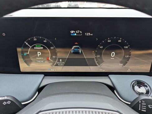 New 2026 Nissan Leaf SV+ w/ Floor Mat Package (SV+) image 15