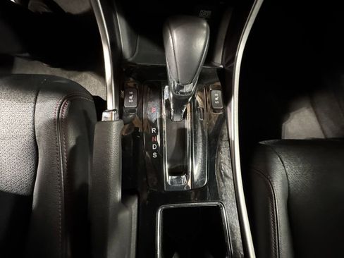 Used 2017 Honda Accord Sport Special Edition image 26