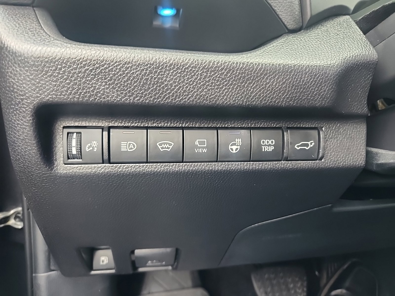 Used 2024 Toyota RAV4 XSE w/ Advanced Technology Package AWD/4WD image 29