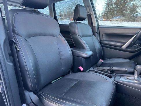 Used 2018 Subaru Forester 2.5i Limited image 11