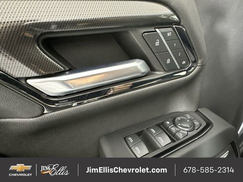 Used 2024 GMC Sierra 2500 AT4 w/ AT4 Premium Plus Package image 25