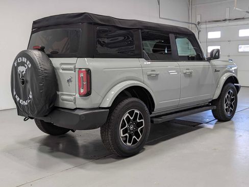 Used 2023 Ford Bronco Outer Banks AWD/4WD image 8