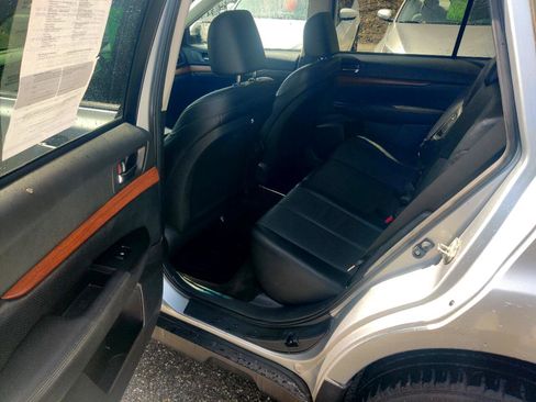 Used 2014 Subaru Outback 2.5i Limited image 13