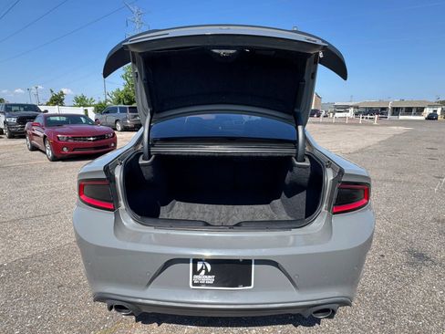 Used 2019 Dodge Charger Scat Pack RWD image 17