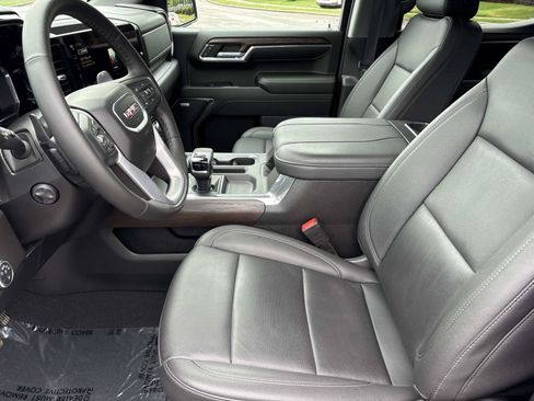 Used 2024 GMC Sierra 1500 SLT w/ SLT Premium Plus Package AWD/4WD image 16