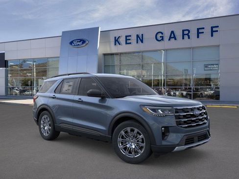 New 2026 Ford Explorer Active w/ Active Comfort Package image 8