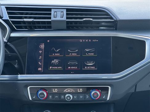 Used 2022 Audi Q3 2.0T Premium image 21