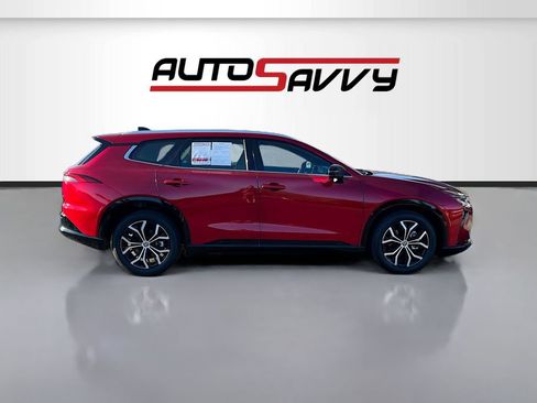 Used 2025 Toyota Crown Signia AWD/4WD image 8