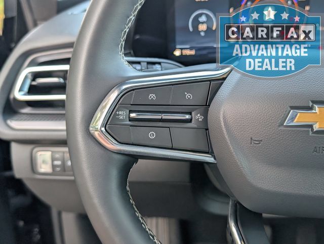 Used 2026 Chevrolet Traverse LT FWD image 7