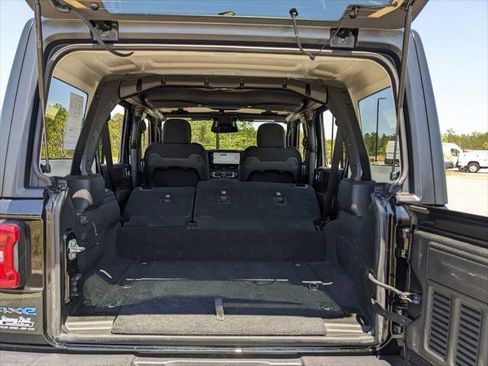 Certified 2025 Jeep Wrangler Unlimited Rubicon 4xe w/ Convenience Group image 42