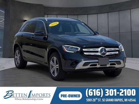 Used 2022 Mercedes-Benz GLC 300 4MATIC w/ Premium Package Lite image 1