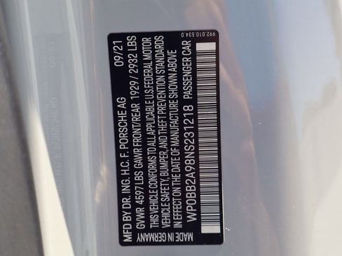 Certified 2022 Porsche 911 Targa 4S AWD/4WD image 27
