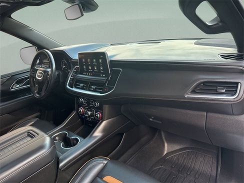 Used 2021 GMC Yukon AT4 w/ Technology Package image 39