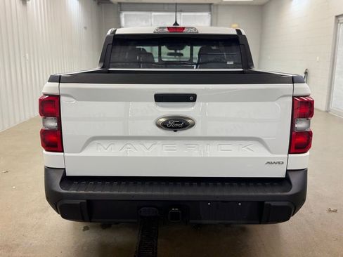 Used 2024 Ford Maverick Lariat w/ Black Appearance Package image 7