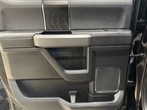 Used 2020 Ford F150 Platinum w/ Technology Package AWD/4WD image 20