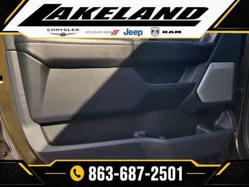 Used 2025 Ford F150 Raptor AWD/4WD image 16