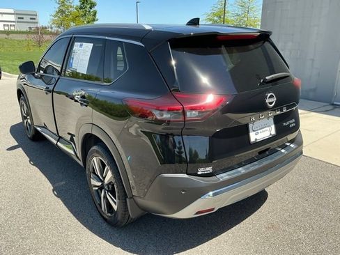 Used 2023 Nissan Rogue Platinum w/ Platinum Premium Package AWD/4WD image 2