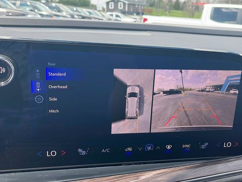 Used 2025 Chevrolet Tahoe Z71 image 14