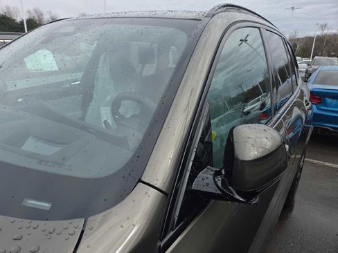 New 2026 BMW X5 xDrive50e w/ Executive Package image 12